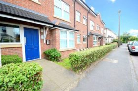 2 bedroom Flat to re...